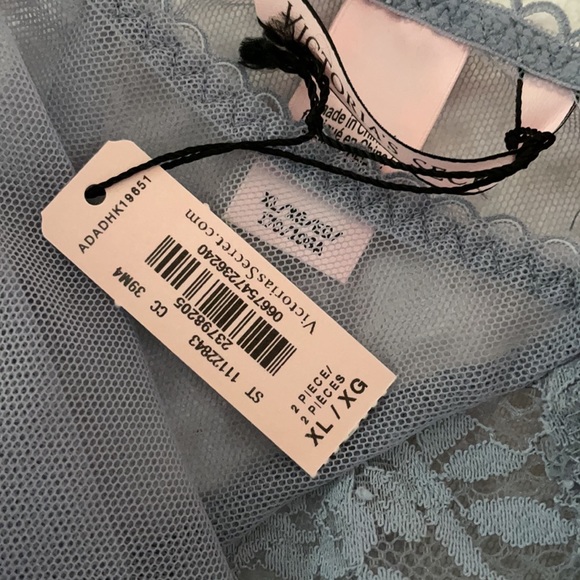 Lingerie - Picture 5 of 7